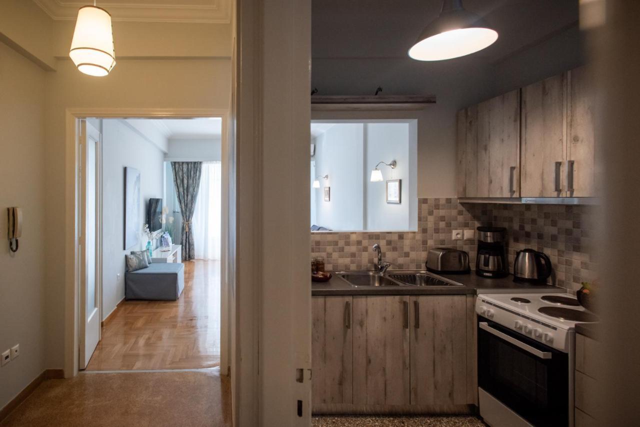 Blue Ark Acropolis Light Athen